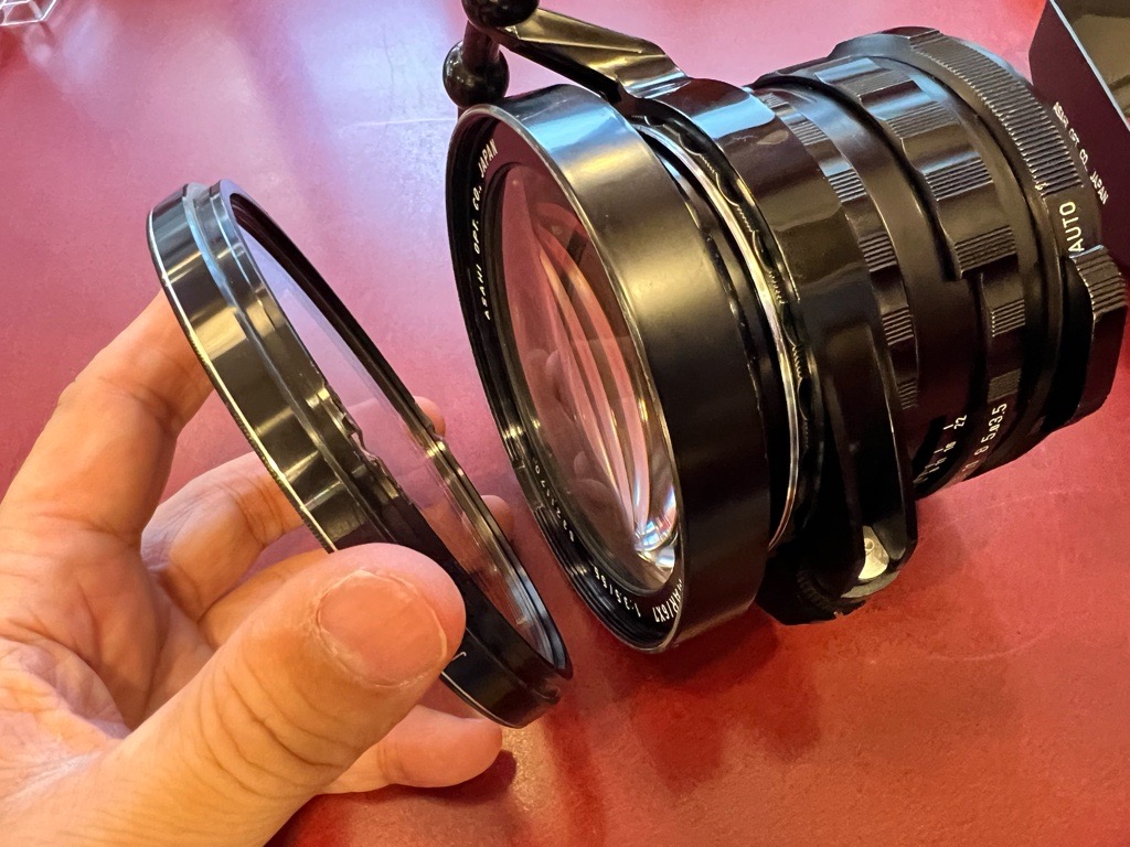 巨大な中判レンズの魔力｜PENTAX SMC TAKUMAR 6×7 55mm f3.5（レビュー 